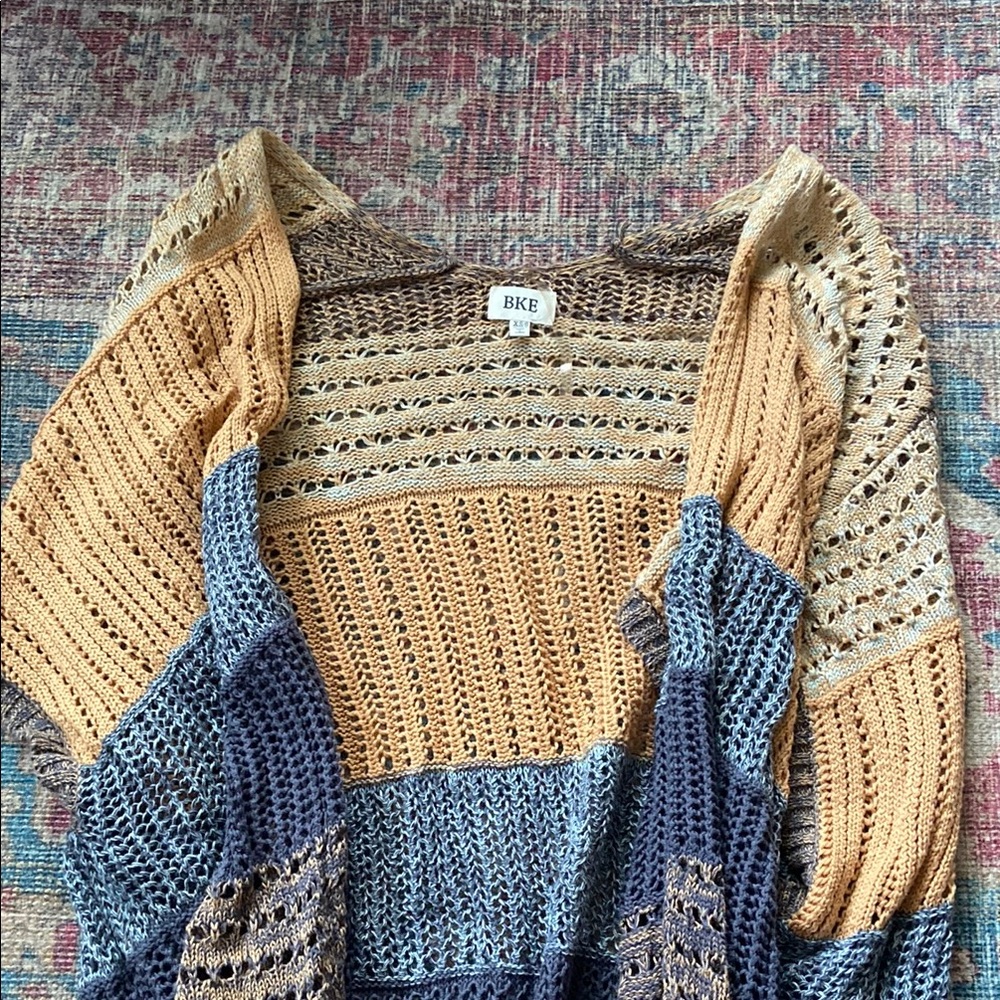 BKE Cream and Tan Cardigan Sweater with Cozy Knit Design